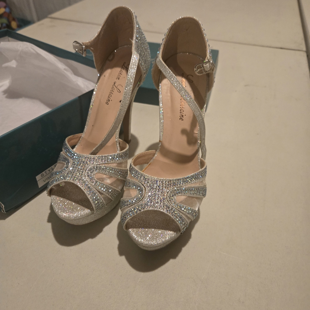Lauren Lorraine Silver Glitter Heels